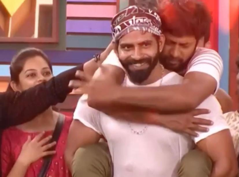  #BalajiMurugaDoss with  #RioA sort of love hate love relationship. I wish the Rio & Bala of week 1 remained. The two of you together were really funny. I felt had it remained, you would've had a very good friendship. Hoping to see understanding & friendship once out.