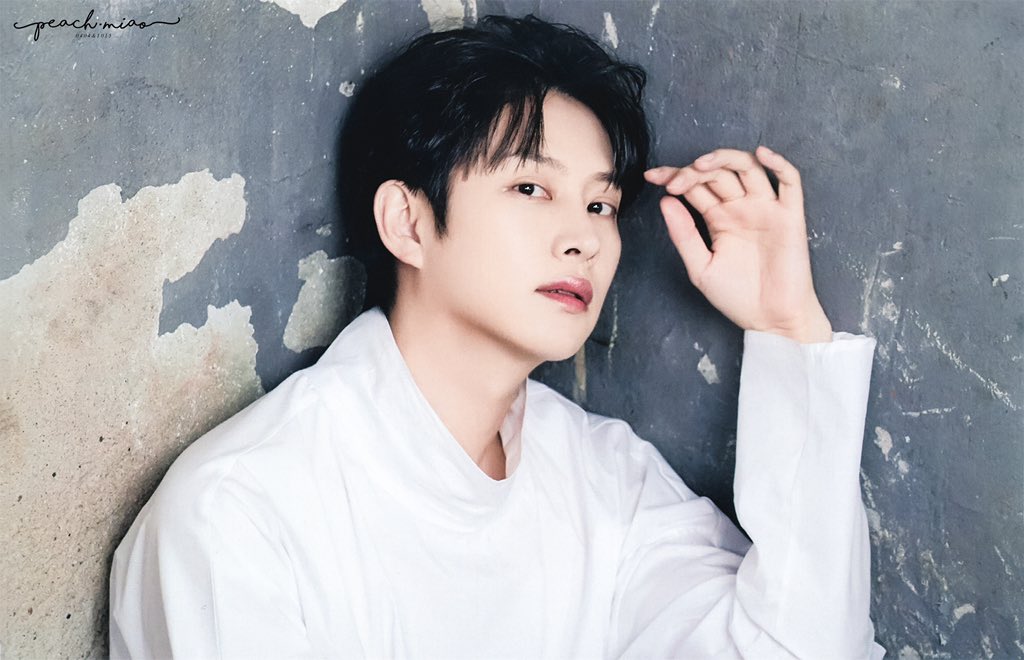 Miao__Hay's tweet photo. #슈퍼주니어 #희철 #SUPERJUNIOR  #HEECHUL 
@SJofficial
 
▶︎ SUPER JUNIOR 15TH ANNIVERSARY PHOTO BOOK [REMEMBER 15]  HEECHUL

[ no edit , no reupload , no commercial use ] https://t.co/f4QkMqrUKZ