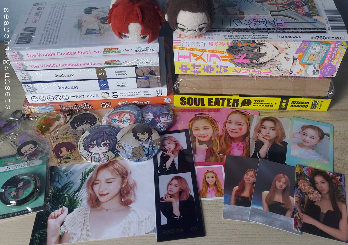 searchinsunsets's tweet photo. January Haul! Didn't think I bought so much till I had them stacked together. Unboxing video for the Emerald Winter issue coming up 💞

#searchingsunsets #manga #anime #kpop https://t.co/dBt19SZsNl