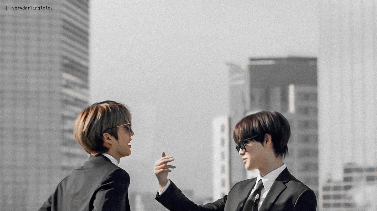 verydarlinglele's tweet photo. 😎
.
#Rooftop_Fight #TEAMCHENLE
@NCTsmtown_DREAM https://t.co/CMnpFcR7Ok