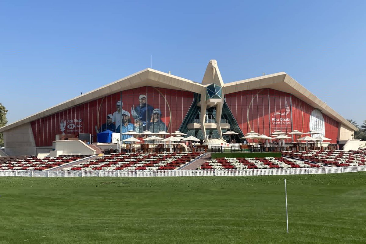 Clubhouse goals 😍

The Falcon Clubhouse at <a href="/ADGolfClub/">Abu Dhabi Golf Club</a> looks a bit different this year 👌

#RolexSeries #WitnessTheIncredible  #5daystogo