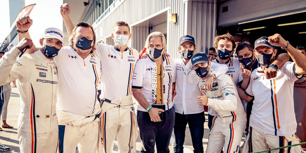 Porsche.CustomerRacing tweet media