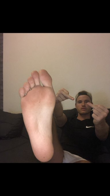 Slave_of_Alphas's tweet photo. The great german alpha god  @GermanCashGod1 has a discount for his onlyfans. Go in and follow him right away. Man his cock is so big and sexy. So follow him at https://t.co/jS2mDNNIGv. I did and am addicted to him.
#cahsgod #alphamale #feetgod #german #cashdrain https://t.co/4ggDWR0y39