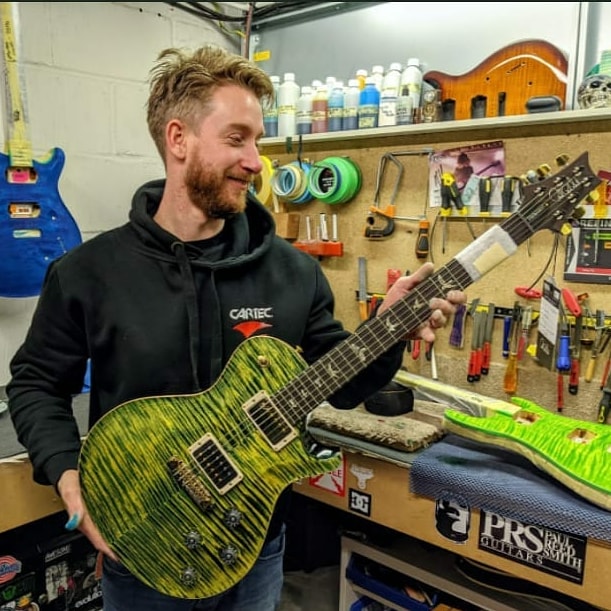 ParallaxBandUK's tweet photo. Chris with this custom made @prsguitars!
#metal #metalband #metalcore #ukmetal #metaluk #metalcoreUK #guitar #guitarist #paulreedsmith #prsguitars #guitartechnique #riffs #riff #metalriff #songwriter #metalguitar #customprs #customguitar #oneofakind @PRSGuitarsEuro https://t.co/EKCwqf13hP