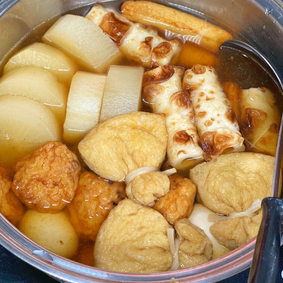 JpkitchenW's tweet photo. During winter time, I make Oden in a large pot at least once. Ingredients become more delicious leaving for several hours or a day after finish cooking. https://t.co/PZhoMcKtux