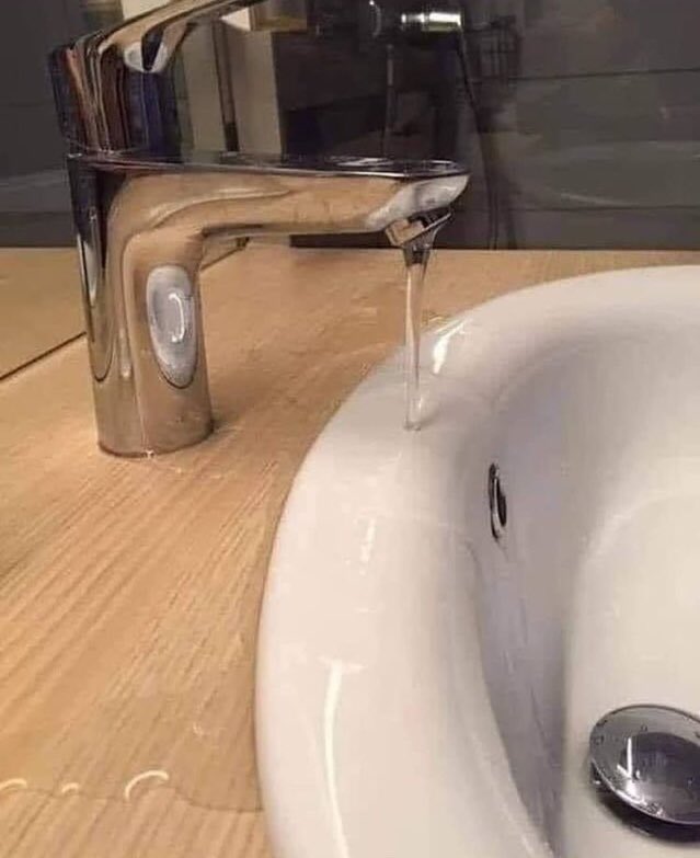 ulan_ece's tweet photo. uzaktan eğitimle mühendis olmuşumdur 😂 https://t.co/ZkwvwwSelA