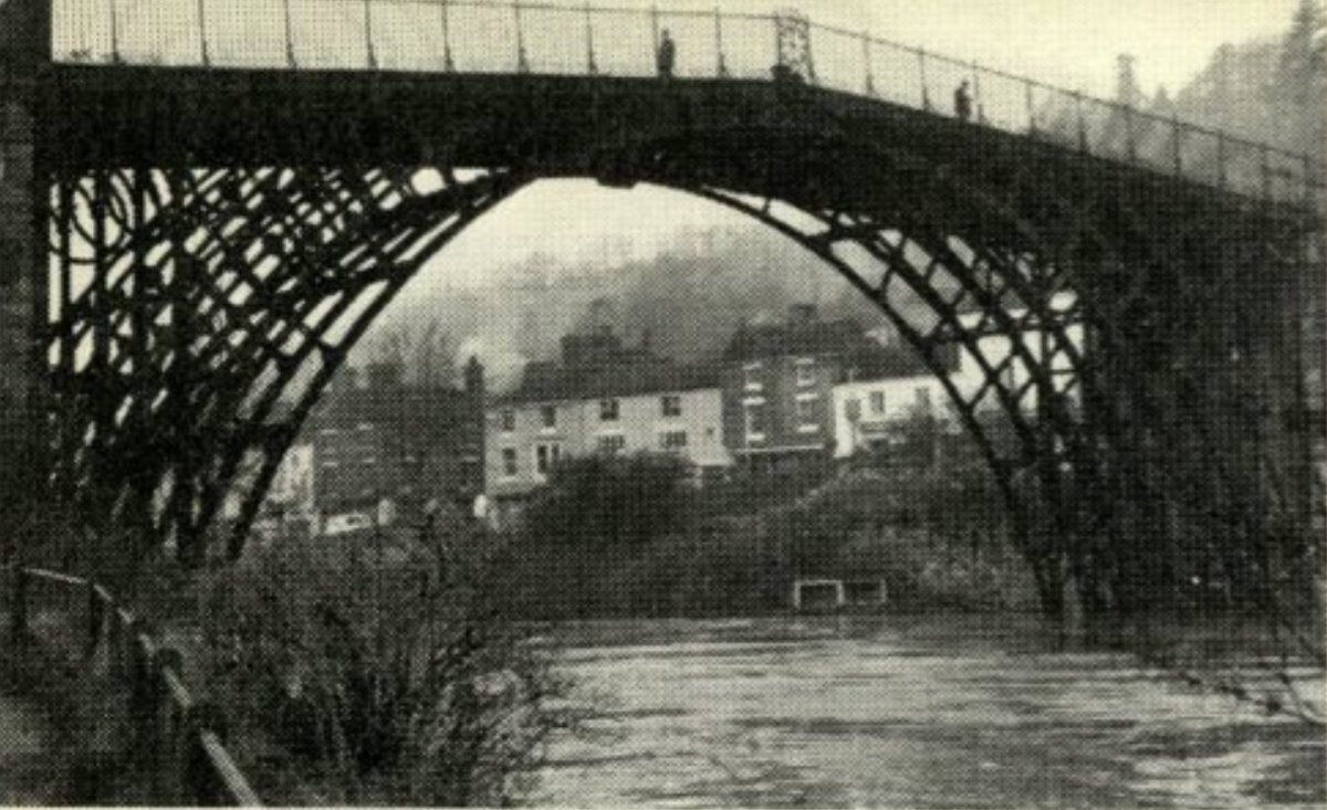 'Preservation and Planned Change'We delved into our journal  #archives to find this 1968 article about the challenge of preserving  #Dawley's iron industry history in the New Town's development. #NTA75  https://archive.tcpa.org.uk/archive/journals/1960-1969/1968/january-march-51/1605581-tcpa-journal-no-1-2-january-february-page-114?q=dawley