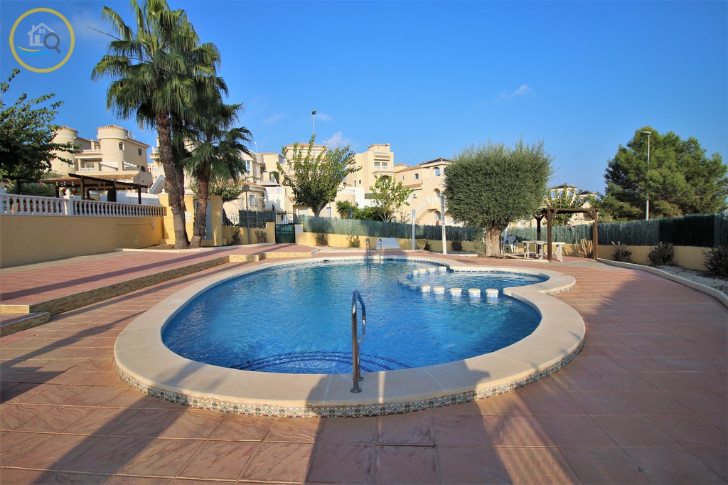 FindersSpanish's tweet photo. 🔴118,500€ Town House🔴Ref. CVT012 - Pinar de Campoverde (Costa Blanca) - 3 Beds - 2 Bath – Glazed Terrace - 2 Communal Swimming Pools
🎥 VIDEO TOUR: https://t.co/0Fqmv6Mpu5
🏠 More details: https://t.co/y978Nur6sX 
✉️ info@spanishhomefinders.com 
🌐 https://t.co/uQgOgqmvwI https://t.co/XKdPR5EGML
