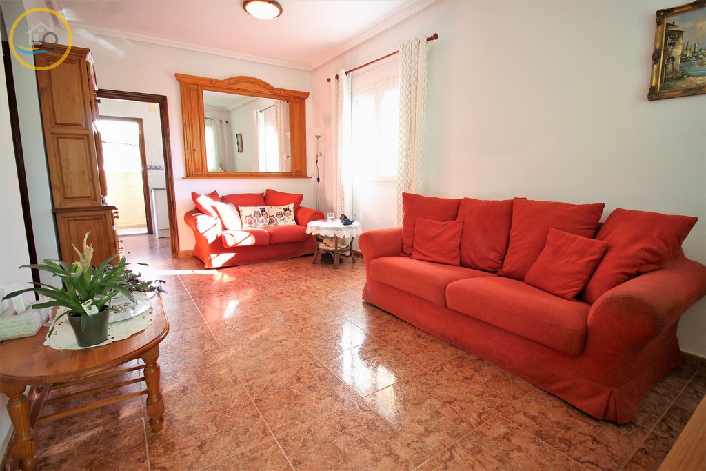 FindersSpanish's tweet photo. ✨139,950€ DETACHED VILLA (South-Facing) 🏠 Ref. CVV115 - Pinar de Campoverde (Alicante - Costa Blanca) - 2 Beds - 1 Bath - Room for Swimming Pool - Near Amenities.

🎥VIDEO TOUR: https://t.co/QHQjrU1rl2
🏠More Details: https://t.co/utrhIxjSTu 

✉️ info@spanishhomefinders.com https://t.co/a69UqVonzr