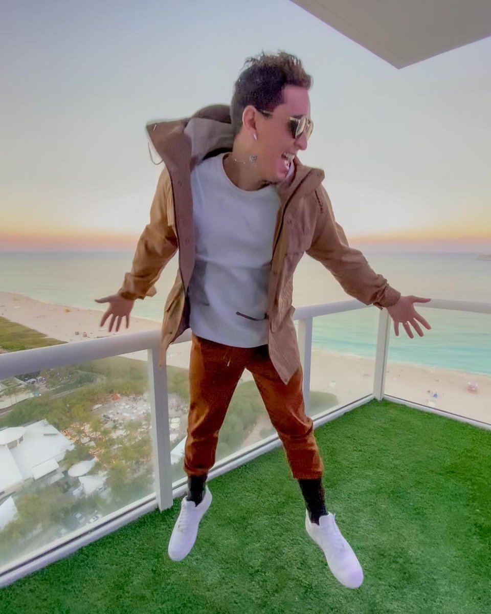RoraimaC's tweet photo. Feliz cumpleaños mi gigante @victordrija #HBVictorDrija https://t.co/kTG09ok8c2