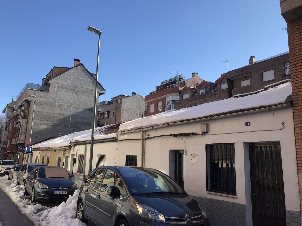 A.VV. Miguel Hernández tweet media