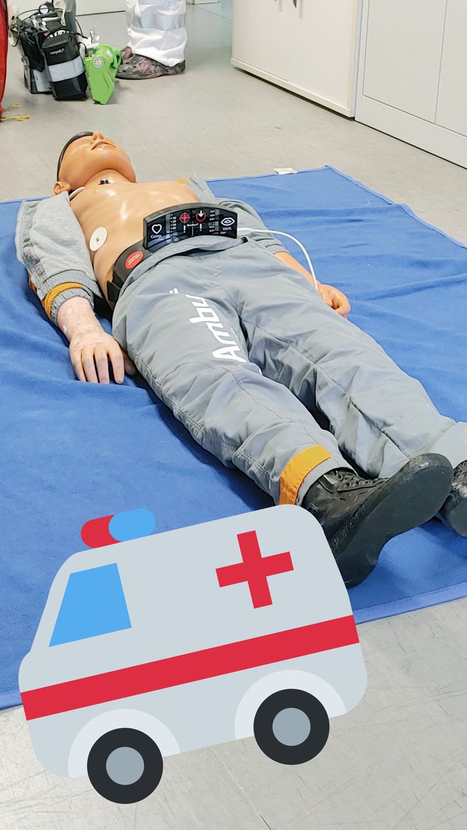 Sonea510's tweet photo. Einsatzfreie Zeit nutzen!
#Notfallpflege #Pflege #Rettungsdienst #Weiterbildung #RW11 #Reanimation #Reatraining https://t.co/FwgG2UX5vy