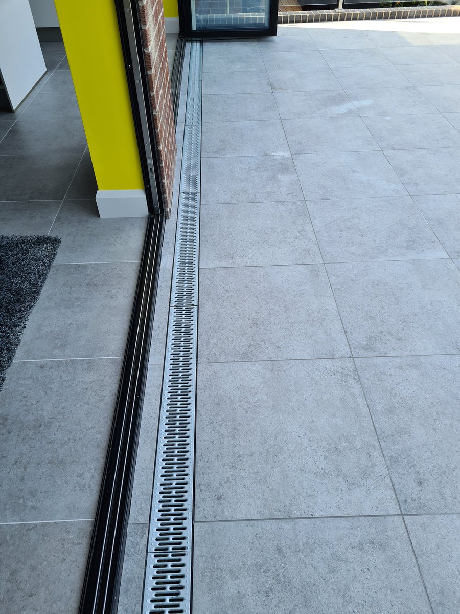 TJF Tiling (@tjftiling) on Twitter photo 