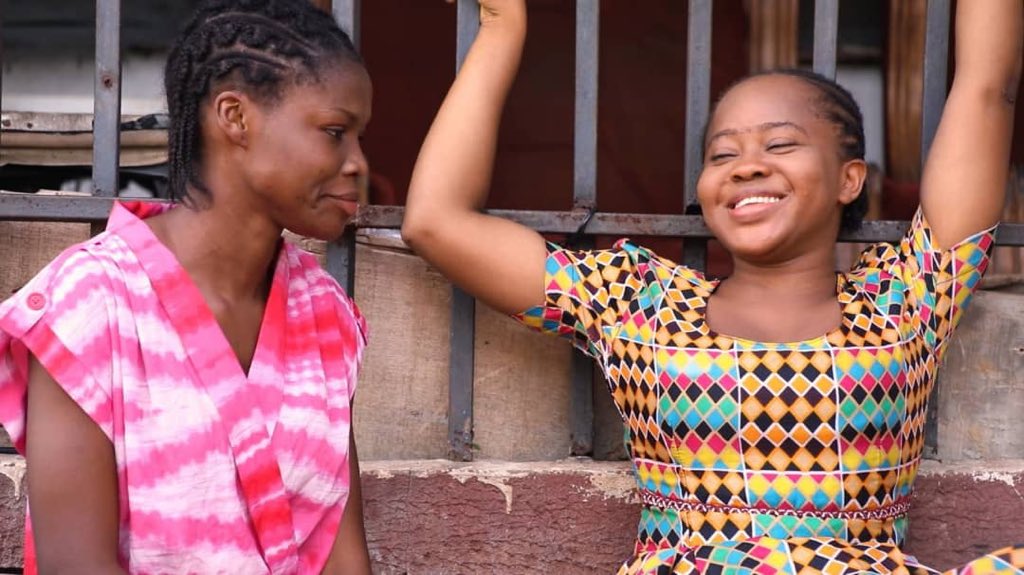 Udemebaby's tweet photo. When your bestie is advising you about corper Eric, and you know deep down you’ll be going to see him immediately after she leaves 🤣🤣🤣🤣😅😅😅😅😅😅😅😂😂😂😂😂#sman #stingymenassociation #stingymenassociationofnigeria #Sma https://t.co/egdxh1TKA7