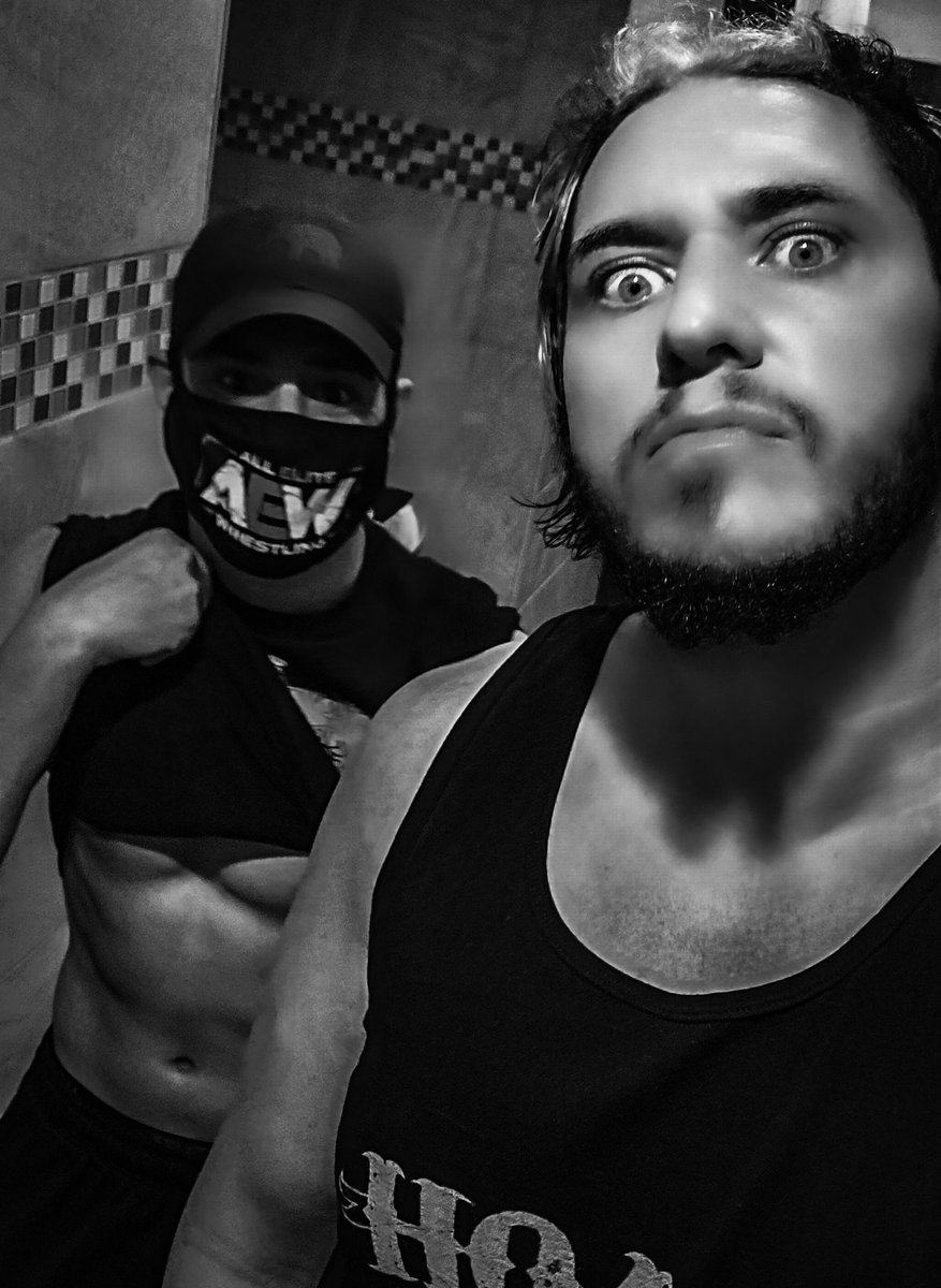 GideonVane's tweet photo. Me and Fireball @KBW_KAGE killing it at the gym. Putting in the wizork.
#fitness #motivation #accountability #prowrestling #GreaterThan #GrindToGetSigned #HustleForThisMuscle https://t.co/6uklnZEZ8O