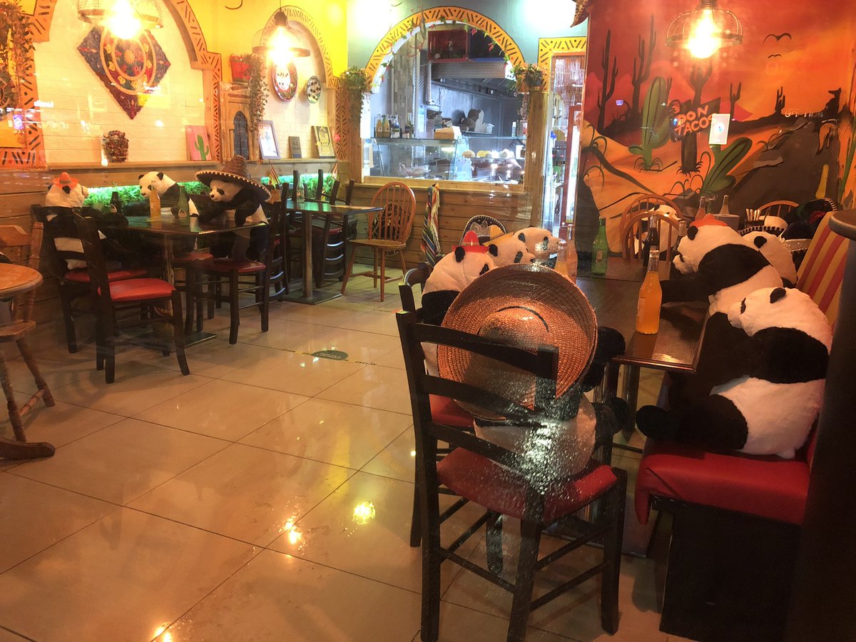 HannahAlOthman's tweet image. I walked past this Mexican restaurant in Manchester the other day, and I will be going back the second it reopens: