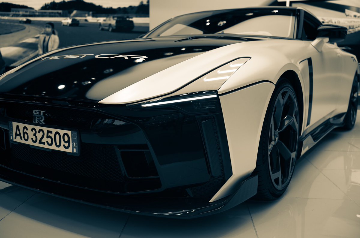 Overslept321's tweet image. GTRカッケェ！中見てみたかったけど、休み時間終了につき外観のみ。

#nissan #gtr50 #testcar #italdesign