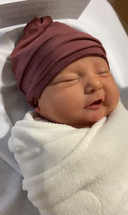 hopea___'s tweet photo. Sweet girl is 3 days old already 🥺 thank you for making me a momma 🤍 https://t.co/o2BlBcVhDV