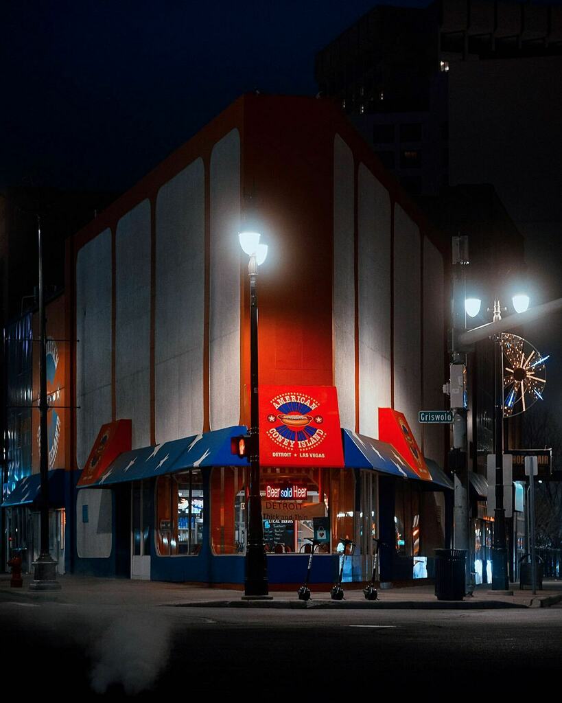 Night Coney
.
.
.
.
.
#darkroomapp #detroit #motorcity #minimalzine #artofvisuals #photooftheday #spicollective #streetphotography #streetlife #streetstyle #everybodystreet #city #gramslayers #grainisgood #urbanphotography #illgrammers #vsco #rawdetroit … instagr.am/p/CKG8jMXjD1P/