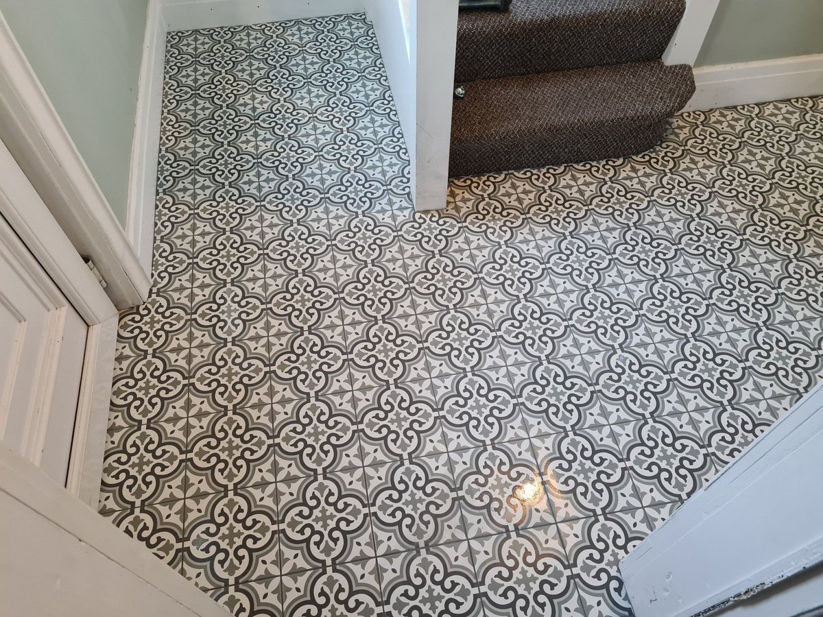 TJF Tiling (@tjftiling) on Twitter photo 