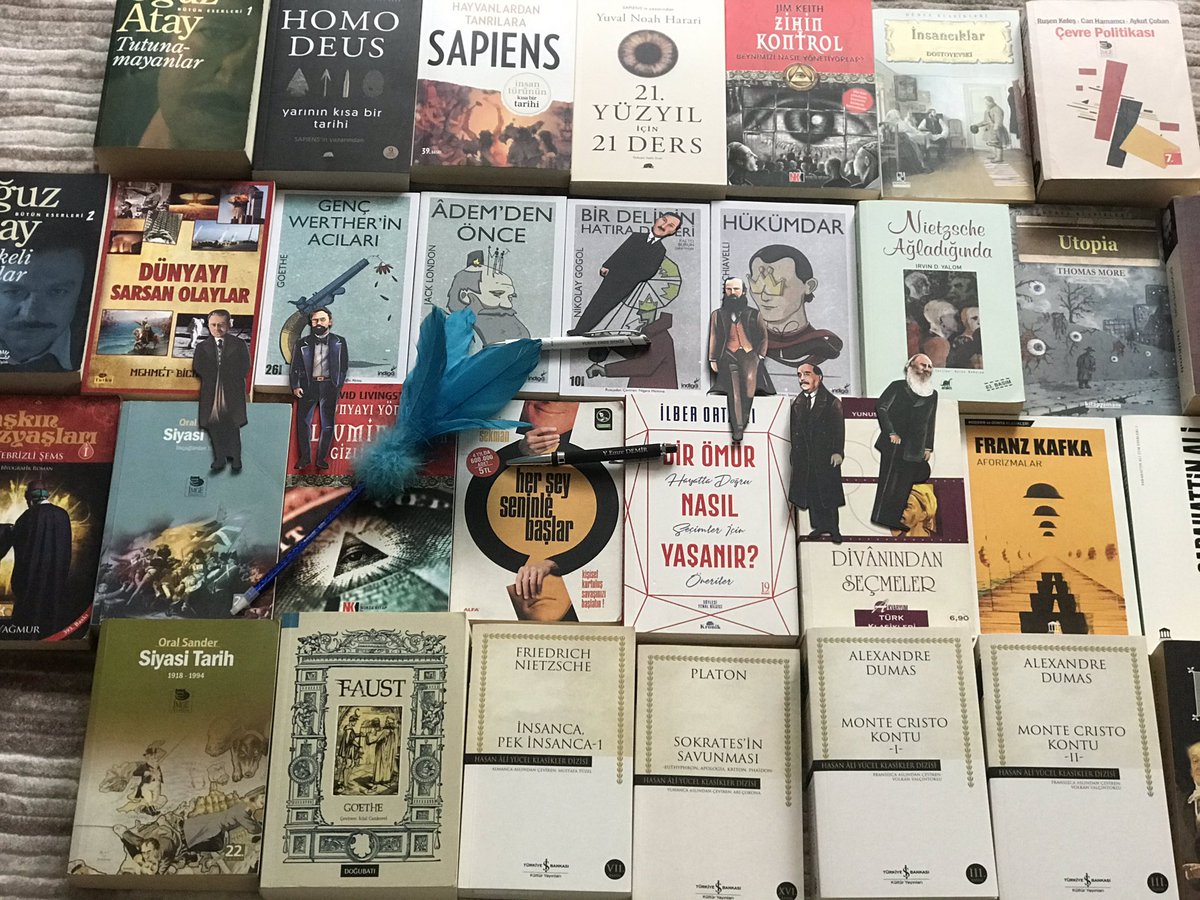 🎁ÇEKİLİŞ ZAMANI🎁

-Fotoğraftaki 5 kitap çekiliş ile seçilecek kişilere hediye edilecektir.

-Çekiliş için yapmanız gerekenler çok basit;
• Sayfamı takip et
•Gönderiyi beğen
• Gönderiyi retweetle
• Yoruma 1 arkadaşını etiketle

🎁Sonuçlar 15 Şubatta açıklanacaktır.🎁