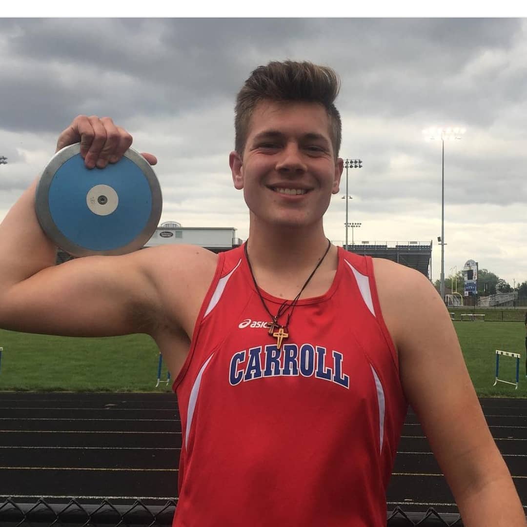 PatriotsT_F's tweet photo. 🚨Indoor School Record Alert!!🚨 Senior Cole Ryan broke the Indoor School Record in the Shot Put at the Mount Vernon Meet with a throw of 48'11". The previous record was held by David Saurine (Class of 2017) who threw 47'6" as a senior. @CarrollAthDept @carrollpatriots https://t.co/UJA855ju9f