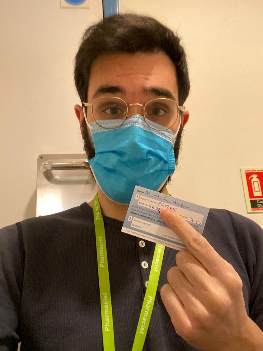 Good to see <a href="/LSHTM/">London School of Hygiene & Tropical Medicine</a> Public Health students leading by example. Mustafa who also works as an Oncology Pharmacist, smiling after his #COVID19 vaccine. <a href="/vaccine_trust/">The Vaccine Confidence Project (VCP)</a>
