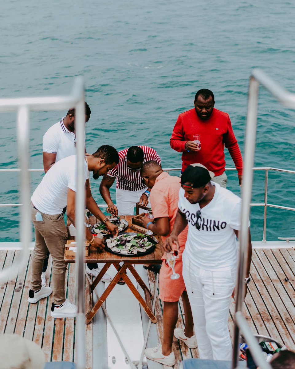 CafeNikolas_'s tweet photo. Thank you for the memories, take care until next time. 👨🏾‍🍳🥂 https://t.co/iyyKfFFLoV