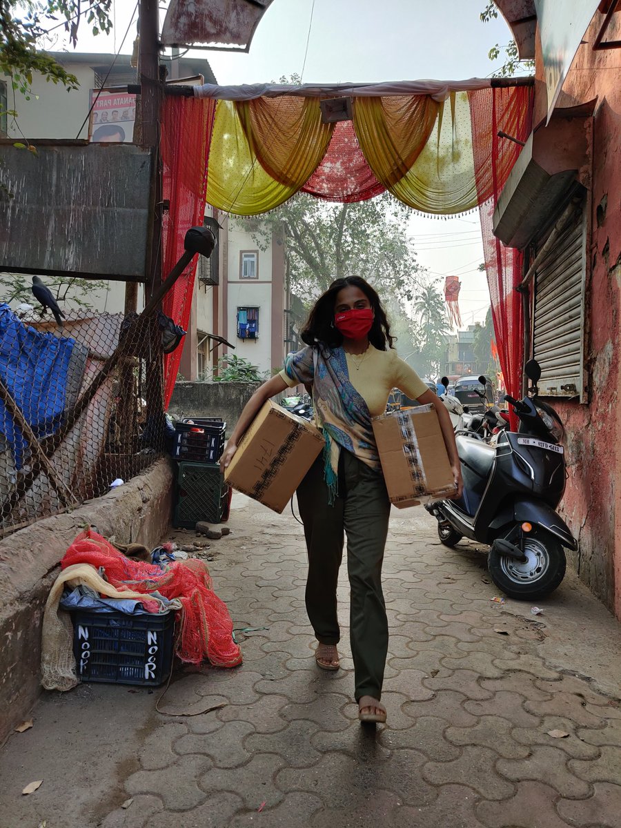 Chhitra3's tweet photo. #Menstrualhygiene is the mission &amp; #menstrualcups the most #sustainable solution for women &amp; environment.
#PadSquadders @moumitar05 &amp; @Chhitra3 conducting 1 more Training &amp; distribution of cups.Great response. Thank you @ATEChandrafdn. @ebony_dawnn #PadSquad @SDGaction @mybmc https://t.co/JvwTkNpvxE
