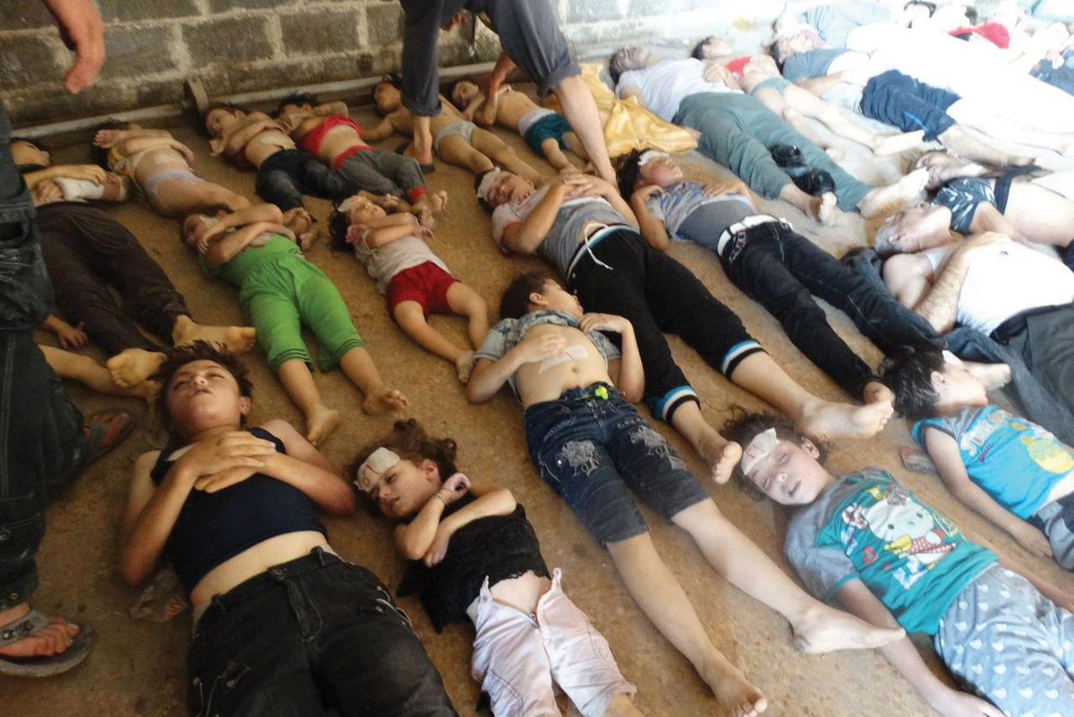 When the  #Assad regime gassed 1.300 humans to death in August 2013 and the  #Obama administration considered punitive measures for this war crime, new CDU chief & possible next German chancellor  @ArminLaschet asked: "Does Obama want to fight Assad alongside al-Qaida now?"