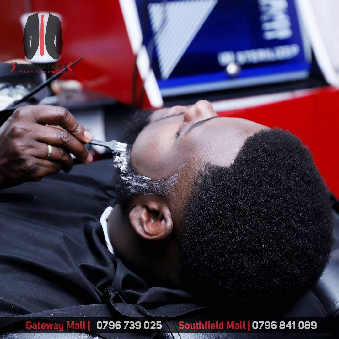 urbanshave254's tweet photo. All haircuts we offer our customers are designed by the best barbers in town.

📌Visit Gateway Mall 3rd Floor or Barbershop at Southfield Mall 1st Floor.

Call 0796 84 10 89

#LegendaryCuts #Shave #PhotoOfTheDay  #MasculinitySaturday #WeAreGoingUp #hbrfanzone #MadamDP2022 https://t.co/z9bfwJACxk