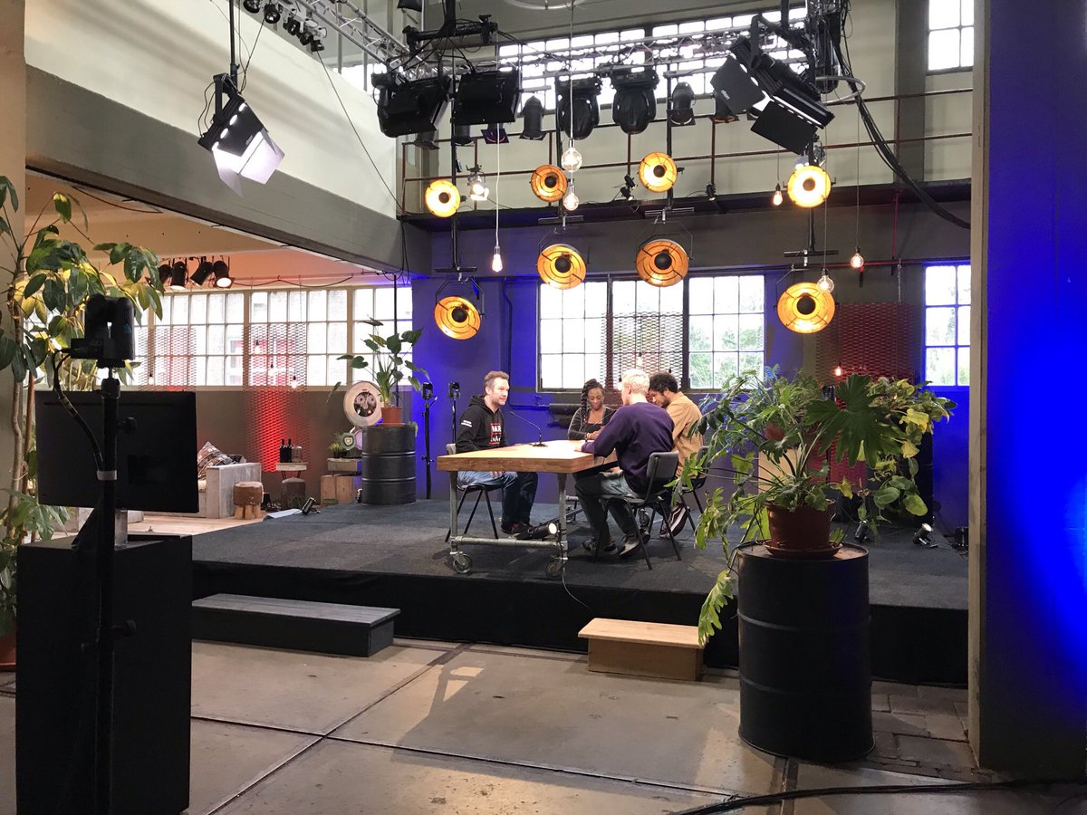 Ernst Suur (@ernstsuur) on Twitter photo We gaan zo praten over de kracht van muziek op je mentale gezondheid, maar vooral hoe muziek kinderen die opgroeien met de consequenties van oorlog - kan helpen. Straks 2pm @ esns.nl samen met <a href="/GuidoJoseph/">Guido Joseph</a> <a href="/JoshNolet/">Joshua Nolet</a> <a href="/ChefSpecial/">Chef'Special</a> bij <a href="/esns/">ESNS</a> - ik zou zeggen tune in! We gaan zo praten over de kracht van muziek op je mentale gezondheid, maar vooral hoe muziek kinderen die opgroeien met de consequenties van oorlog - kan helpen. Straks 2pm @ esns.nl samen met <a href="/GuidoJoseph/">Guido Joseph</a> <a href="/JoshNolet/">Joshua Nolet</a> <a href="/ChefSpecial/">Chef'Special</a> bij <a href="/esns/">ESNS</a> - ik zou zeggen tune in!