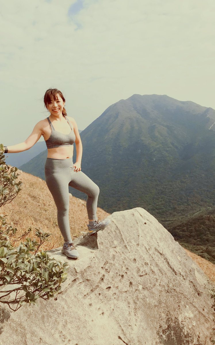 Jaclyn__Chow's tweet photo. Lantau Peak ! Perfect hike for a #peaker!  @SamHeughan @MyPeakChallenge @JPeakersPlus #MPC2020 #SamHeughan https://t.co/HOquFDyUi3