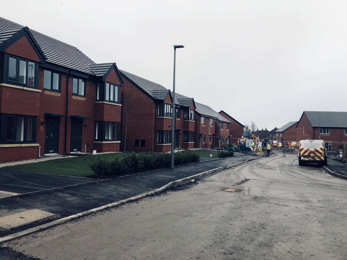 lozdoz67's tweet photo. Great to visit @Your_Housing #RoseMeadows development yesterday, great progress being made with handovers still happening during these difficult times. Well done to @pointon_kelly & @MulburyUK ensuring all the required safety measures are in place across the site. https://t.co/NUsDGfYMtI