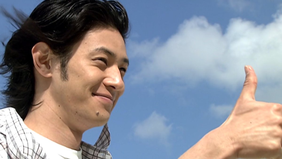 船崎良 一人前になったら絶対行きたい と思っていたら いつ行けるかわからない世の中になってしまった でも必ず俳優として花開いて 行こうと思います 憧れのヒーロー 憧れの俳優さんが歩いた地へ ヒーローの日 クウガ周年配信 仮面