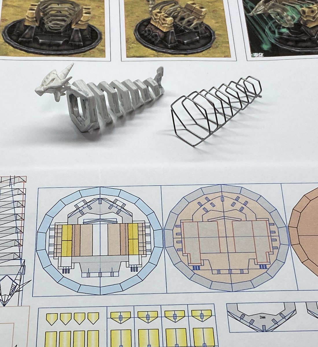 srgvsp's tweet photo. オレの基地@ストームタワー#メイキング

#WarDragons
#making
#Storm tower
#Round and round
#メイキング
#ストームタワー
#ぐるぐる
#オレの基地

ストームタワーのメイキング
グルグル！？ https://t.co/NRBMVJgLaN