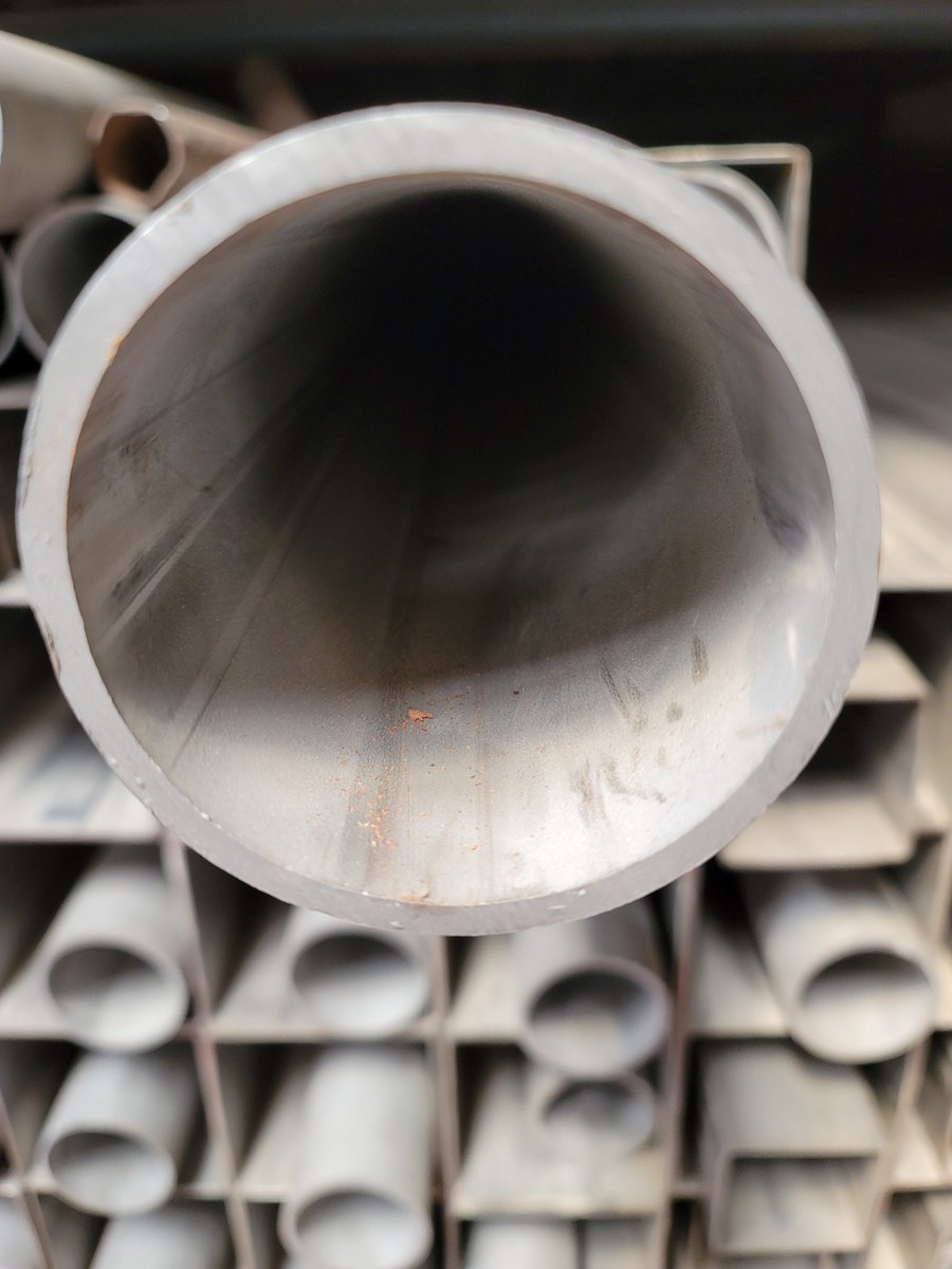 Abolaji1291's tweet image. Hi everyone,hit up for ur stainless handrails profile,industrial pipes and fittings...such as flange and valve #mayourkun #muset