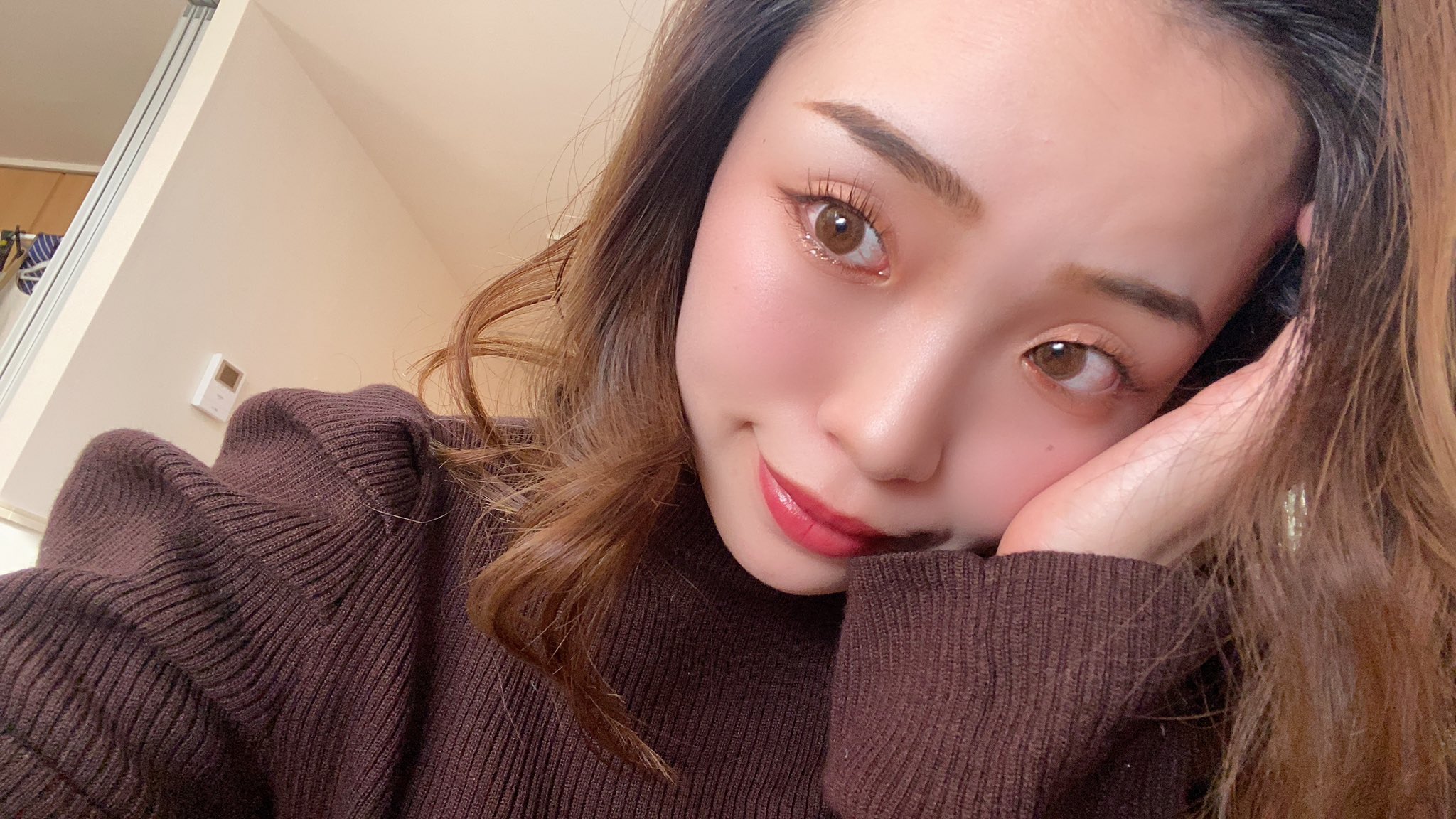 整形メイクのみゆ 鈴木未夢 お気に入りの一重メイク 韓国アイドル風のメイクにしてみたよ いや 一重って可愛いよね 一重メイク 韓国アイドル風にレッド系メイクしたら盛れすぎた T Co Y2uytg3psz T Co
