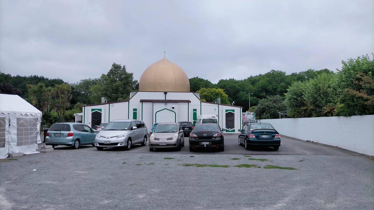 AbdulhaqMusa_'s tweet photo. This Masjid(Al-Noor) was one of two targets in a terrorist attack at Christchurch,
I visited this Masjid, i can't describe how I felt when I entered the Masjid۔ Allahu Akbar.
#ChristchurchTERRORISTattack
#ChristchurchMosqueAttack #NewZealand https://t.co/hcbPu09SYA