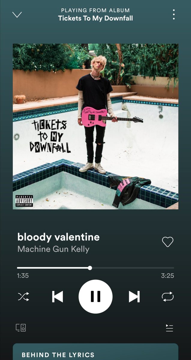 jonsnowsbae's tweet photo. Had bloody valentine playing on loop since May & this is quite possibly one of my fave outfits ๐
(shame no one can appreciate it other than my cats ๐, love u lockdown 3)
#mgk #machinegunkelly #bloodyvalentine #ticketstomydownfall #downfallhigh #pink #tartan #outfit https://t.co/yI87npABlT