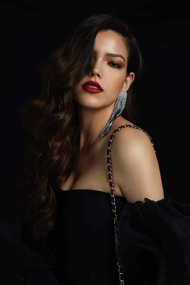 Prissiiee's tweet photo. สวยประจักษ์ Top5 Miss Universe 2019💫
#MissUniversethailand2019 https://t.co/v0oea6t8Ec