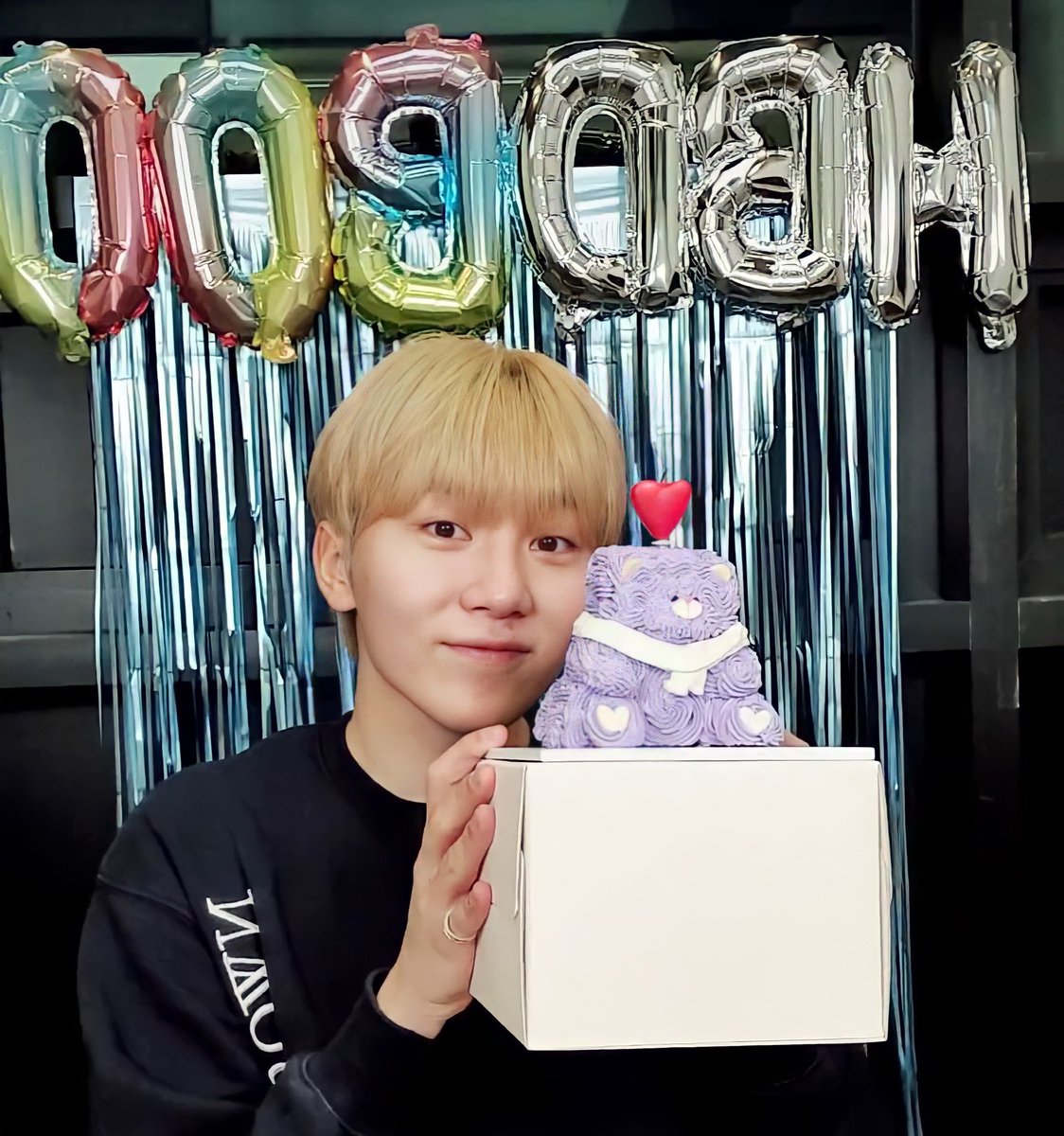 승관아 생일 축하해🐻💙❤️