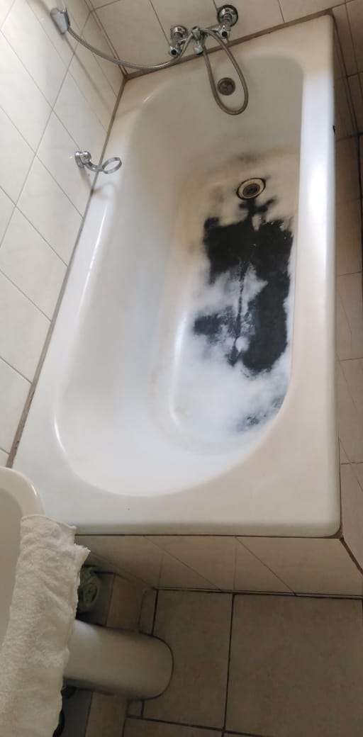 MbeyaSteve's tweet photo. Don't replace, resurface it. For those who want to have a sparking bathroom, basin or toilet, please contact my friend Nelson on: 0742801655 (Johannesburg, Pretoria and North West area). #DJSBU #southafricaremix #IfIWinLotto #GoToGymwithPortiaM https://t.co/AaOO3DBuIR