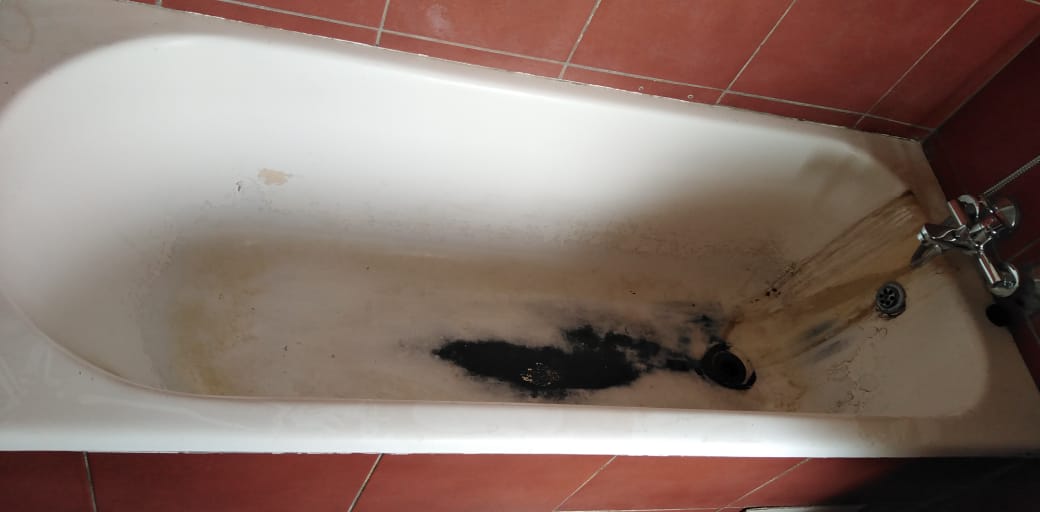 MbeyaSteve's tweet photo. Don't replace, resurface it. For those who want to have a sparking bathroom, basin or toilet, please contact my friend Nelson on: 0742801655 (Johannesburg, Pretoria and North West area). #DJSBU #southafricaremix #IfIWinLotto #GoToGymwithPortiaM https://t.co/AaOO3DBuIR