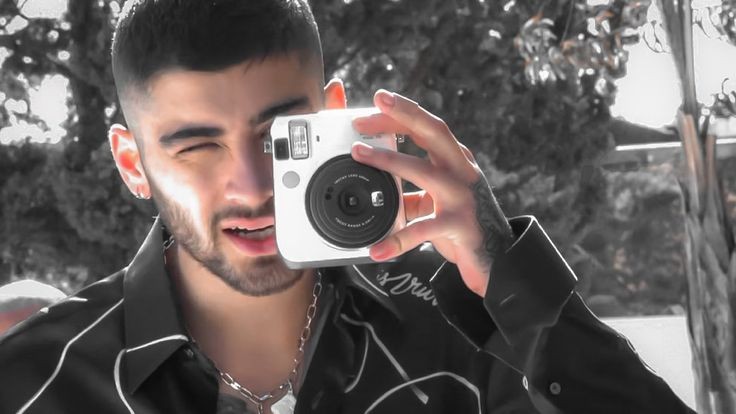 ~ Liam Payne and Zayn Malik as each other ~- A THREAD -