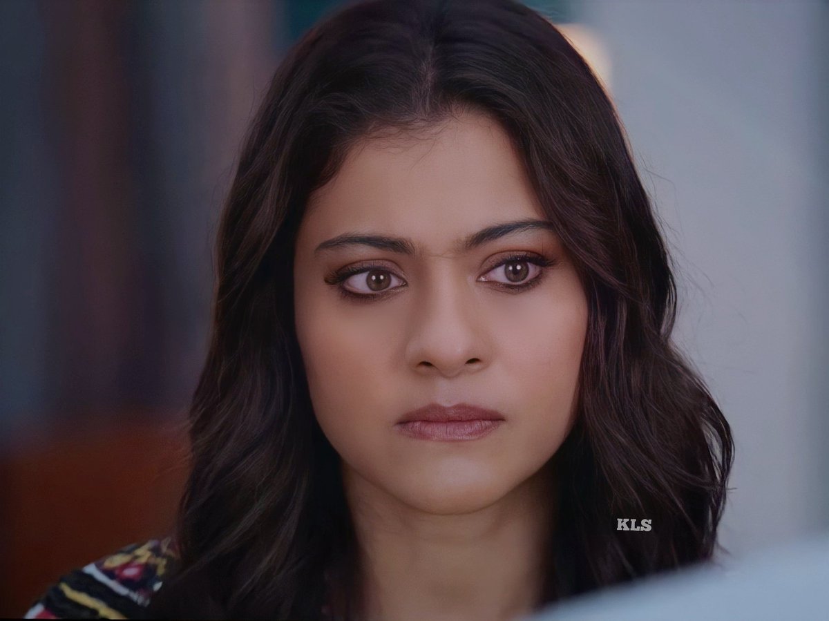 KajolKingdom's tweet photo. The intensity in her eyes...🥺❤ @itsKajolD you are magical 🥰 #Tribhanga https://t.co/tJzc2LmuVo