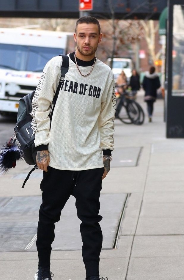 ~ Liam Payne and Zayn Malik as each other ~- A THREAD -