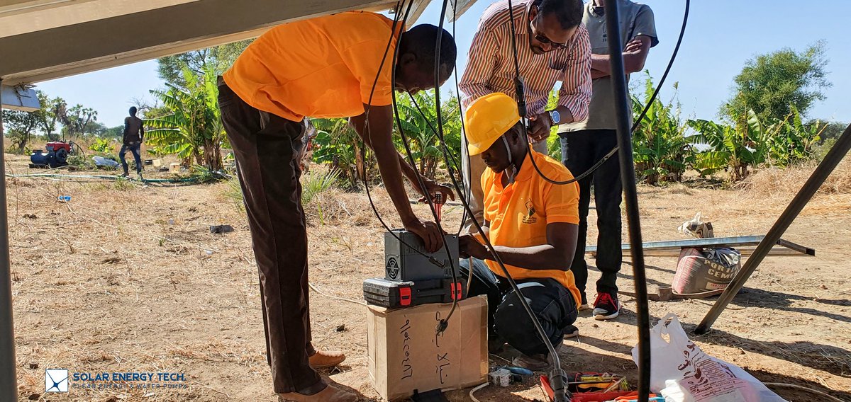SET4energy's tweet photo. A #solar system has been installed successfully in a farm to operate water pump.
Project and farm owned by Badriea Mosa.
The system total capacity is 3.3KW 
12 solar panels of capacity of 275W #suntech brand
Inverter 2.2KW #micno brand
#sudan #nyala
#solarenergy #cleanenergy https://t.co/10WC4kVlxn