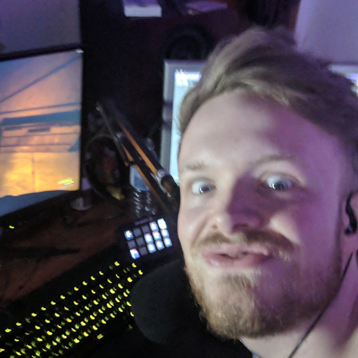 Djente44's tweet photo. Day 2 rust pump
Head to djente44 on twitch and don't miss the blasting https://t.co/HkSyHeuPTY