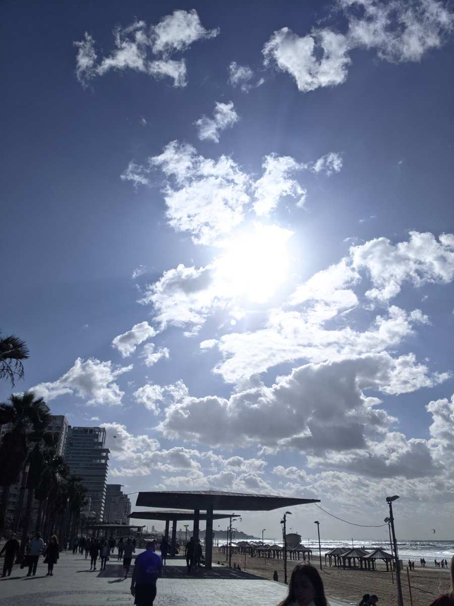 GalyMalev's tweet photo. Cloudy sky best time for a walk. #sky #clouds #telaviv #telavivbeach #walk #positive https://t.co/s7QLcv4cdc